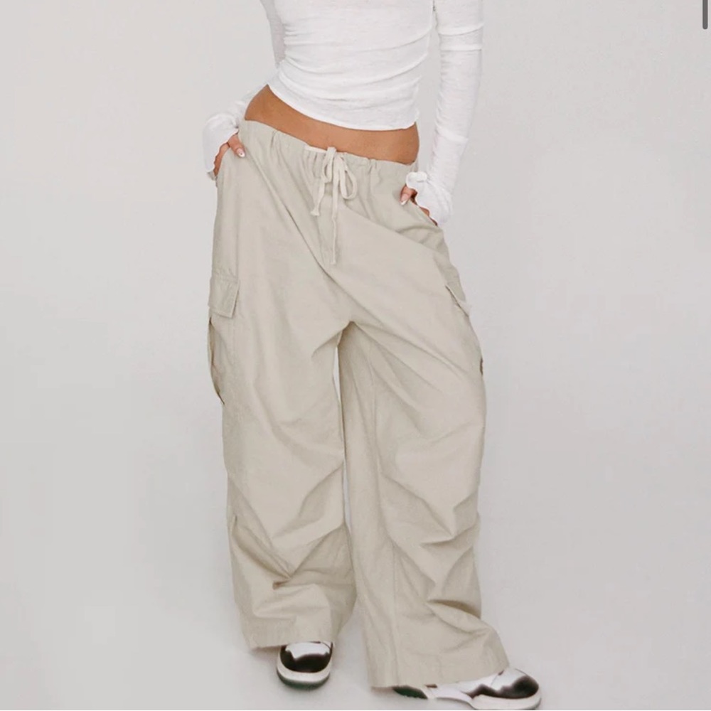 lioness cargo pants!!